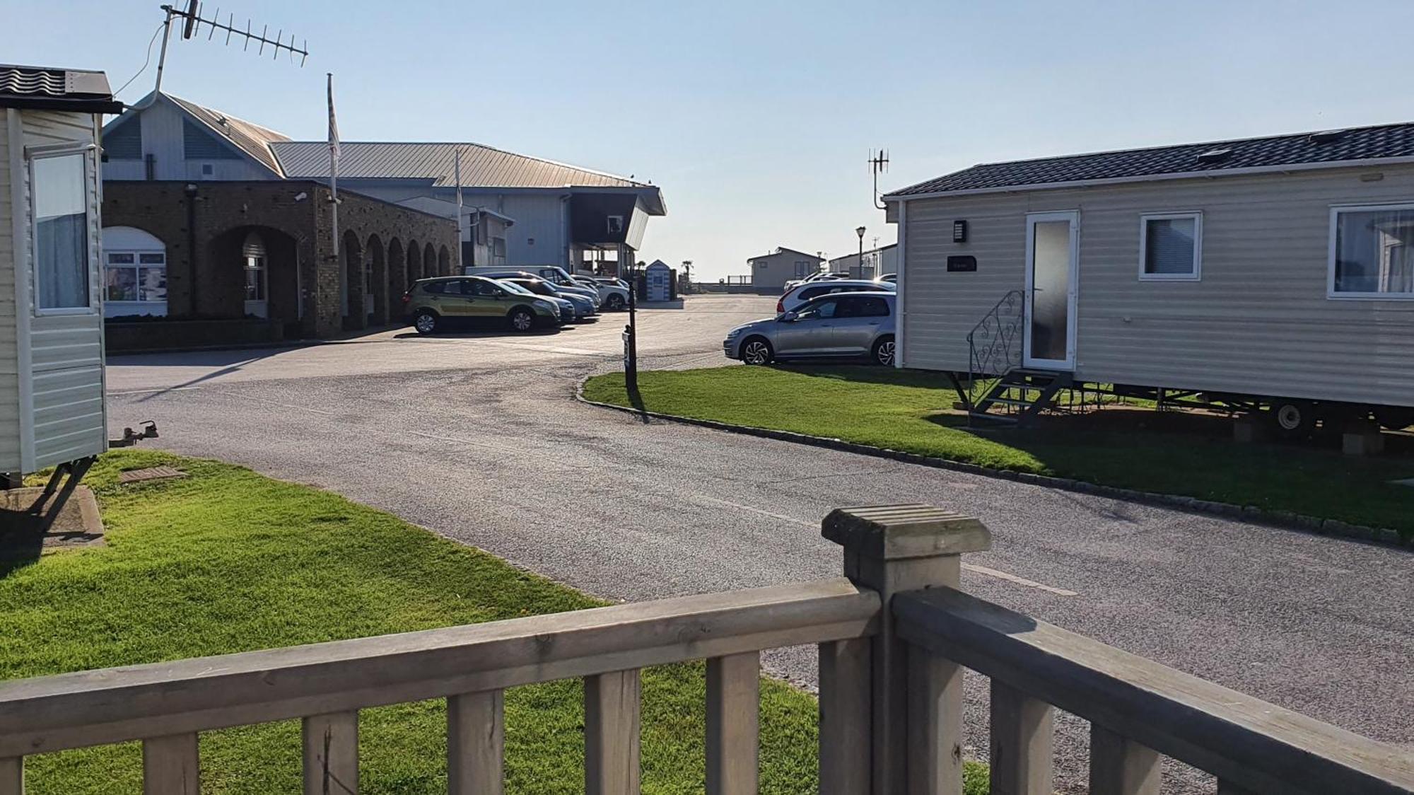 Carnaby Holiday Caravan, West Sands, Селси Экстерьер фото